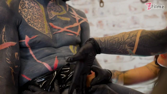 Preview of Z Filmz Anuskatzz Miss Flora Nikolaz Zpageti And Alessa La Strange Dominate XXX